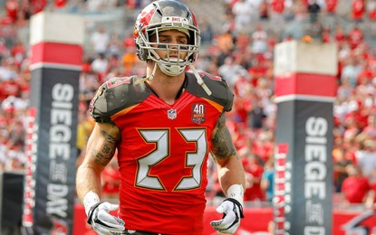Buccaneers Bring Chris Conte Back
